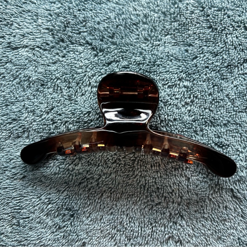 Glossy Slim Hair Claw Clip